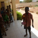 Spielende Kinder im Zentrum in Ségou Spielende Straßenkinder im FFL-Zentrum in Ségou